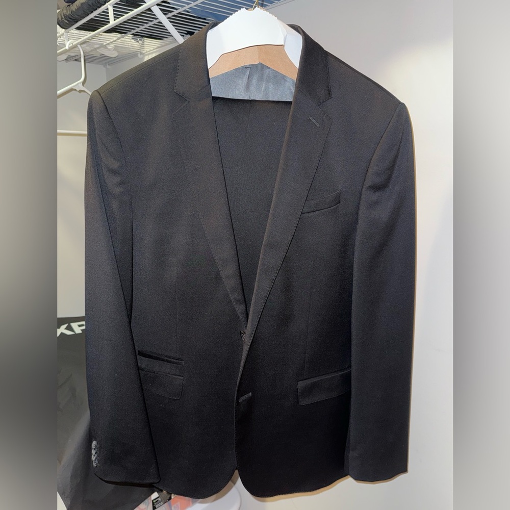 Express Photographer Fitted Mens Black Suit